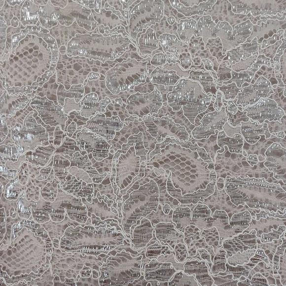 H&M Silver Shiny Lace Mini Skirt Size M - Picture 2 of 3